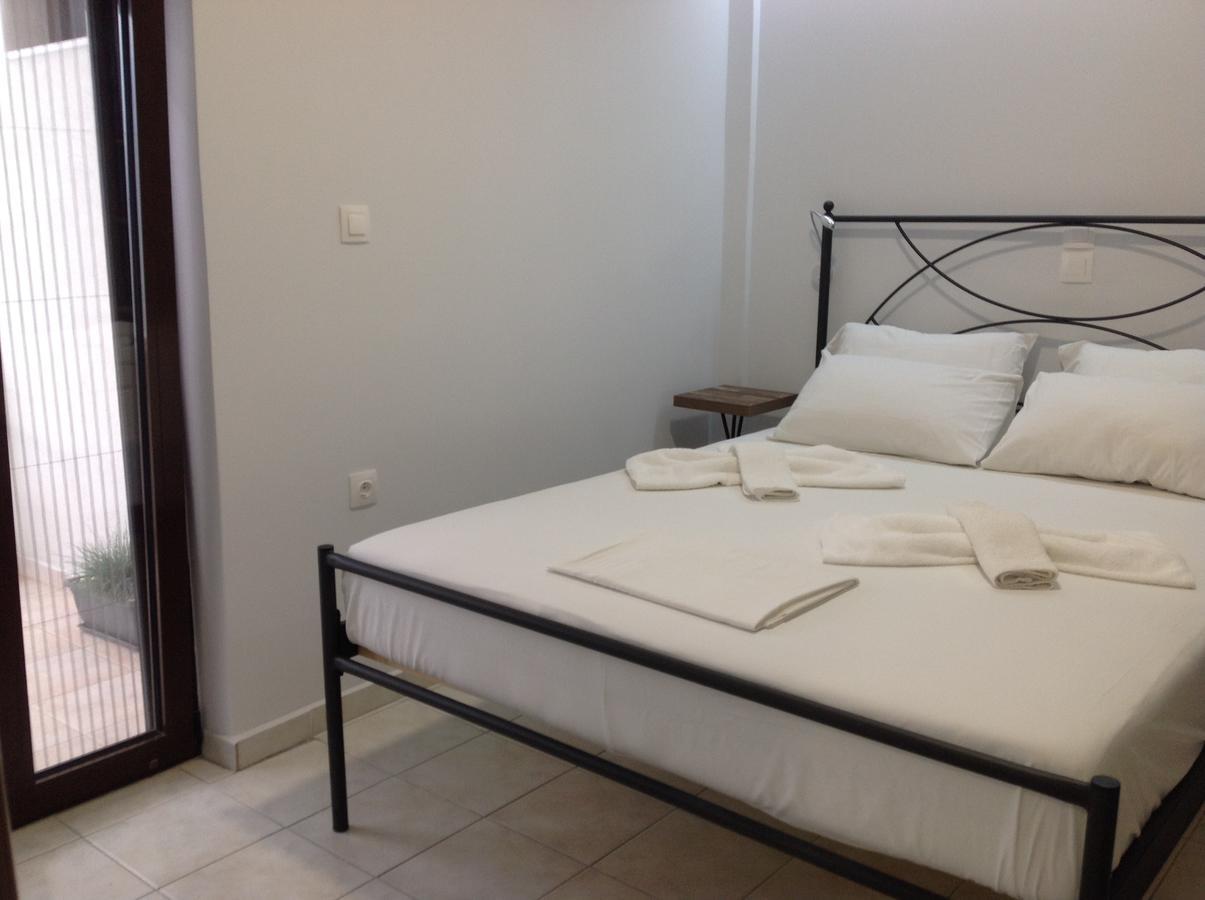 Eva Rooms Makry Gialos  Exterior photo