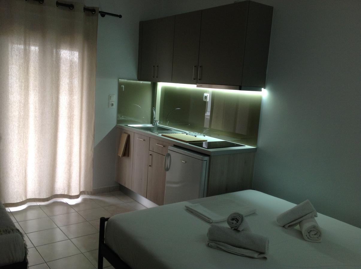 Eva Rooms Makry Gialos  Exterior photo